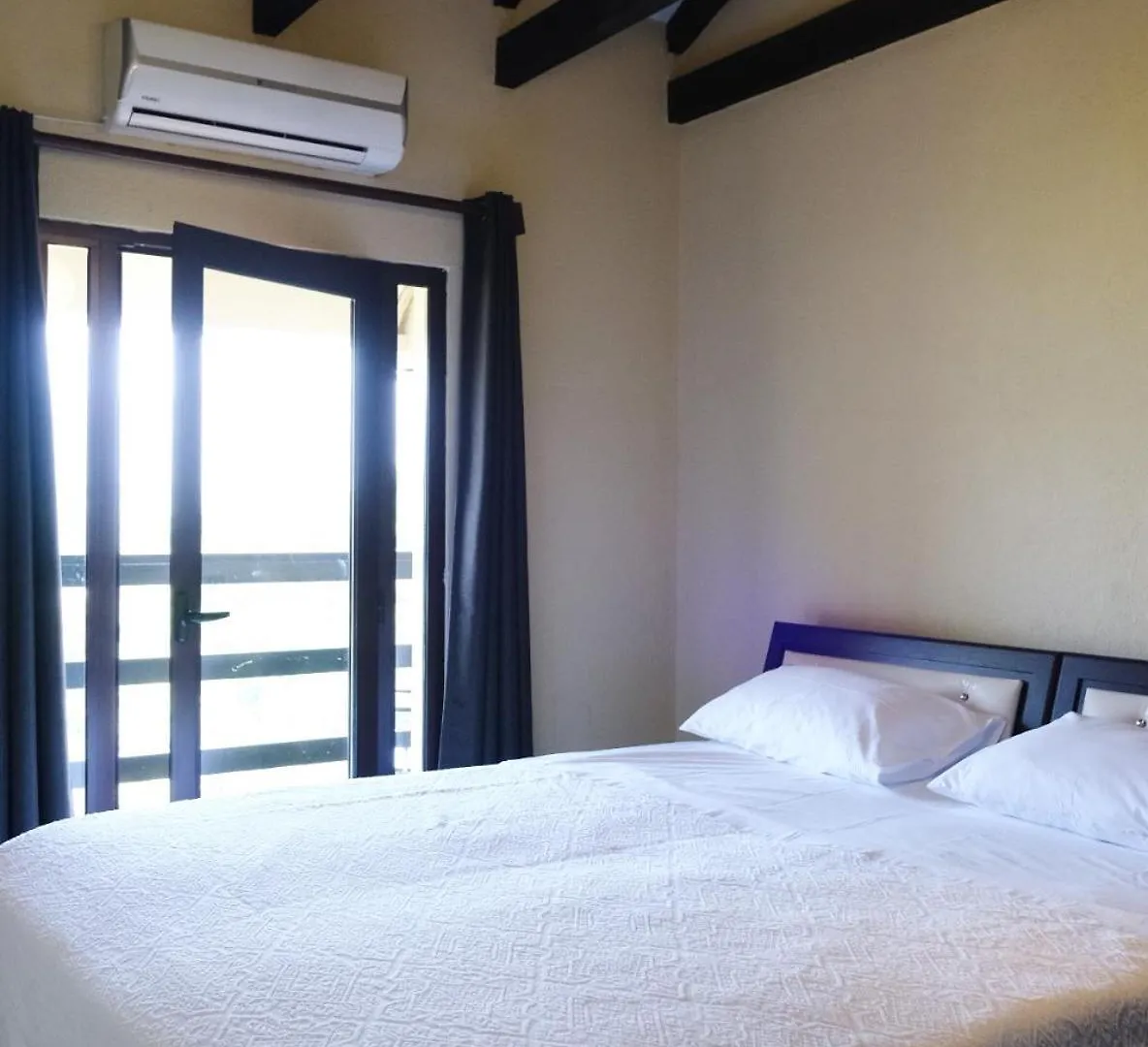 ***  Hotel Vila Bruci Burrel Albania