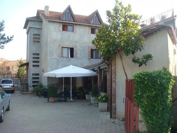 ***  Hotel Vila Bruci Burrel Albania